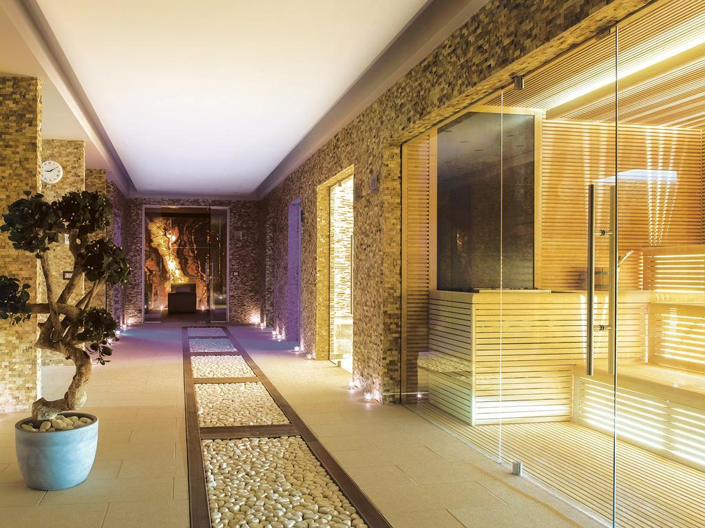Premier Palace Spa Hotel Bucareste Exterior foto The spa at The Dorchester