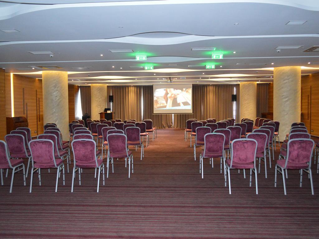 Premier Palace Spa Hotel Bucareste Exterior foto The conference room
