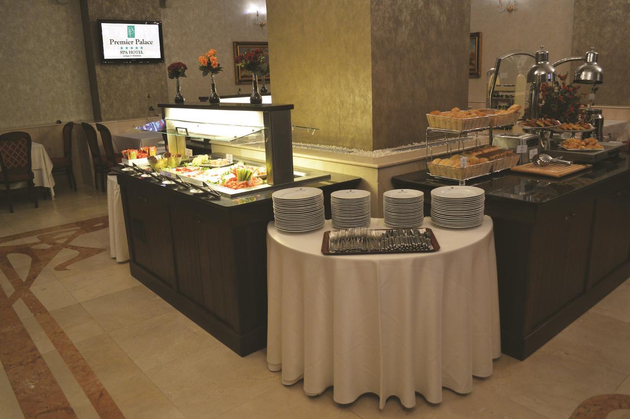 Premier Palace Spa Hotel Bucareste Exterior foto A buffet at a hotel